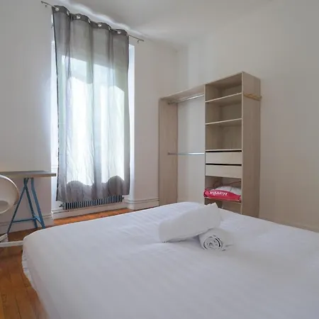 Grande Maison T3, Proche Confluence, Lyon Centre, Garage 펜션 La Mulatiere
